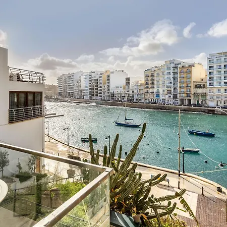 Spinola Deluxe, Stjulians شقة *