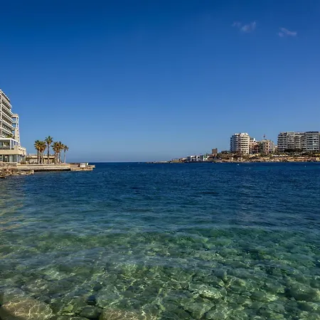 Spinola Deluxe, Stjulians Apartment *