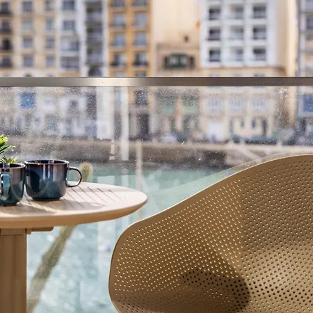 Апартаменты Spinola Deluxe, Stjulians