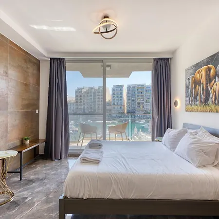 Spinola Deluxe, Stjulians Апартаменты *