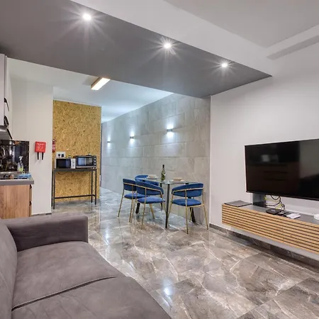 Spinola Deluxe, Stjulians Апартаменты Сент Джулианс
