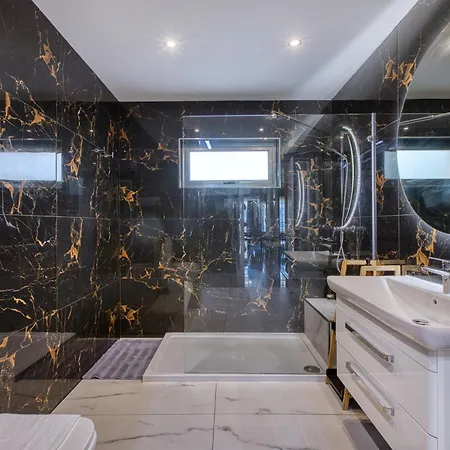 Апартаменты Spinola Deluxe, Stjulians Сент Джулианс