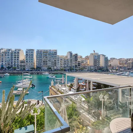Spinola Deluxe, Stjulians San Giuliano